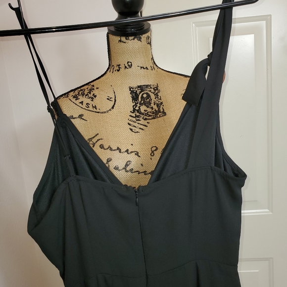 Lulu's Boardwalk Breeze Black Sleeveless Wide-Leg Jumpsuit - Picture 4 of 12